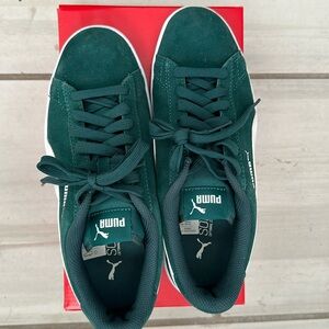 Puma Suede Sneakers
